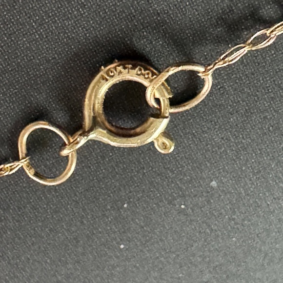 10kt Gold Diamond Ribbon Pendant - Picture 4 of 7